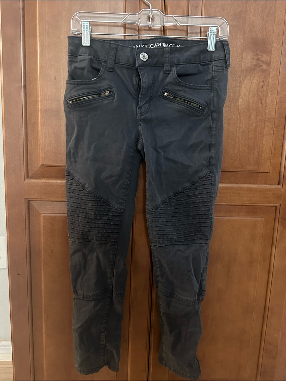 American Eagle Outfitters Dark gray super stretch jeans